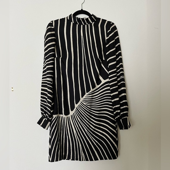 Trina Turk Silk Dress - Picture 3 of 13